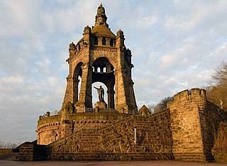 Kaiser-Wilhelm-Denkmal bei Porta Westfalica Kaiser-Wilhelm-Denkmal bei Porta Westfalica