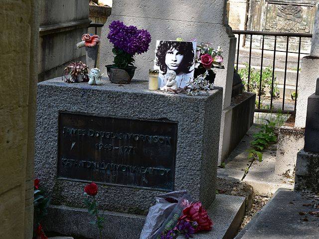 Grave of Jim Morrison Grave of Jim Morrison