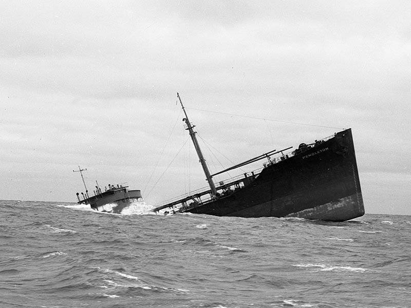 Bow section of tanker SS Pendleton grounded near Pollock Rib Bow section of tanker SS Pendleton grounded near Pollock Rib